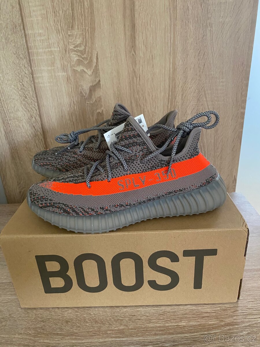Yeezy 350 v2 Beluga