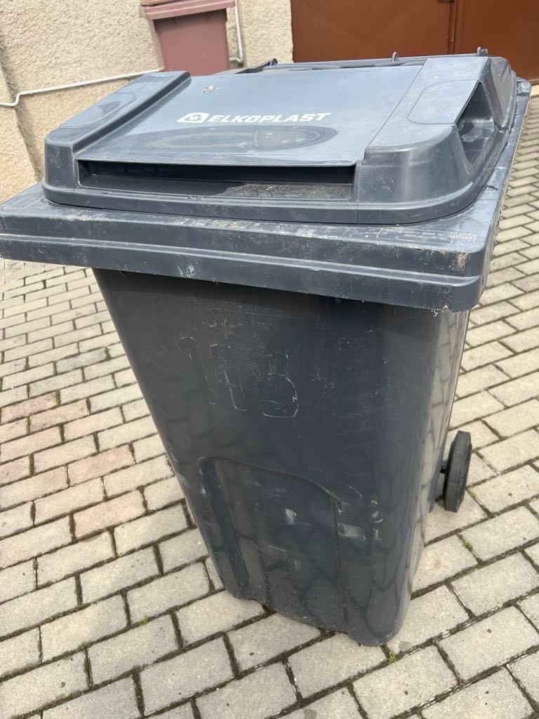 Popelnice 240l za odvoz