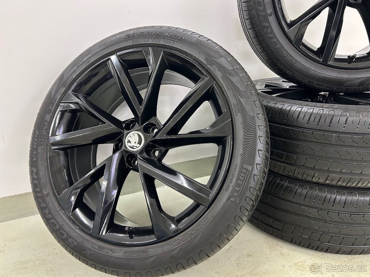 TOP letní originál al sada Škoda Kodiaq Vega 5x112