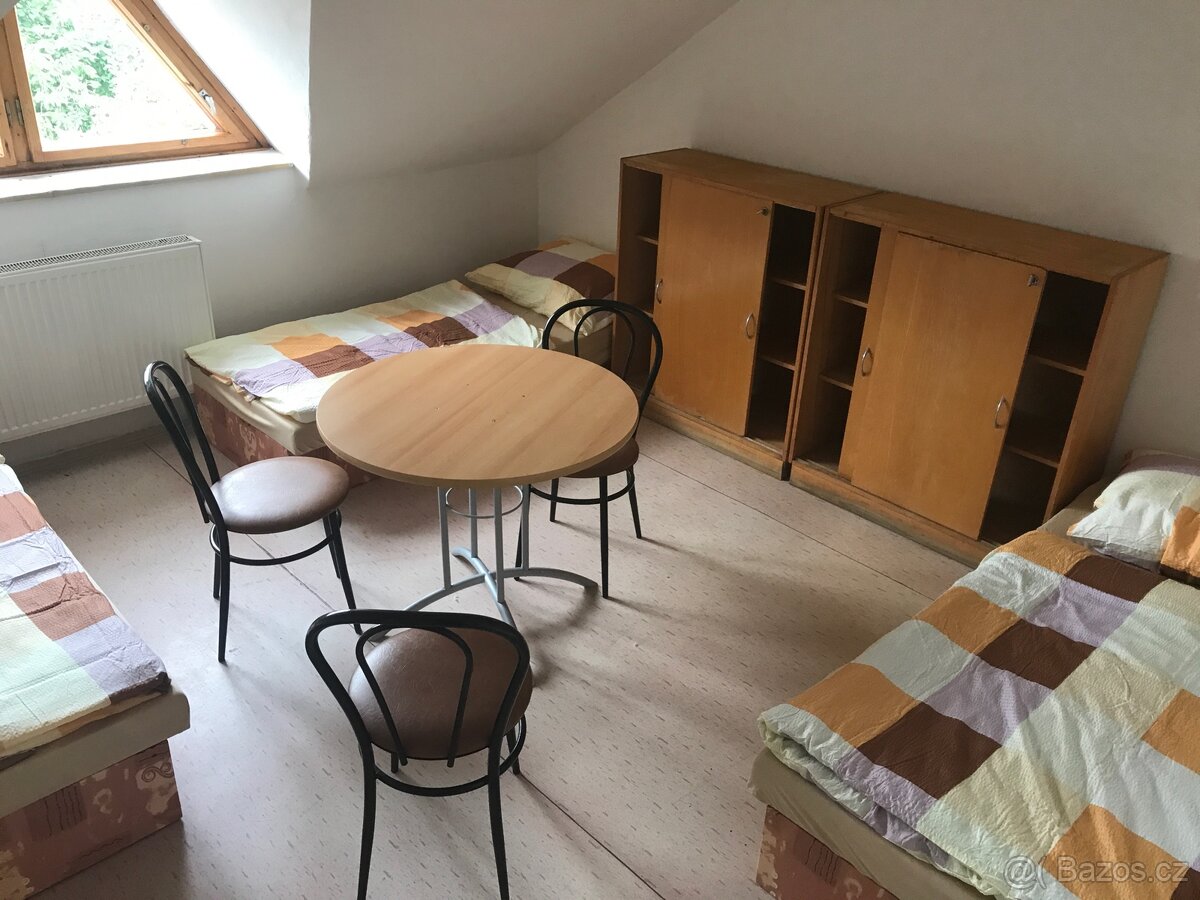 Pronájem pokojů s vybavením Pardubice