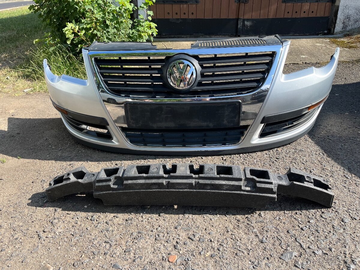 VW Passat B6-přední nárazník