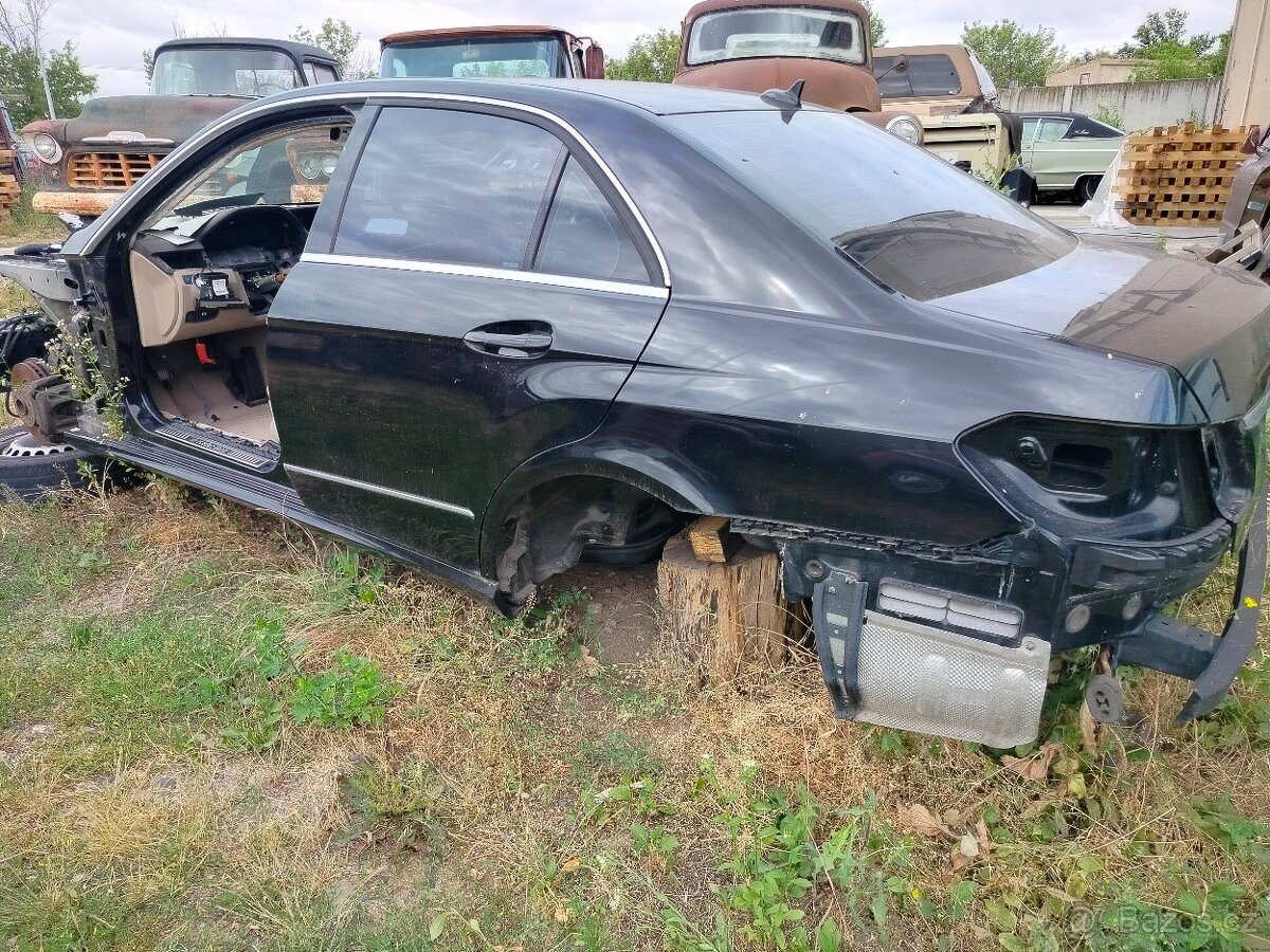 Mercedes-Benz E 350 CDI W 212 Avantgarde 4 matic