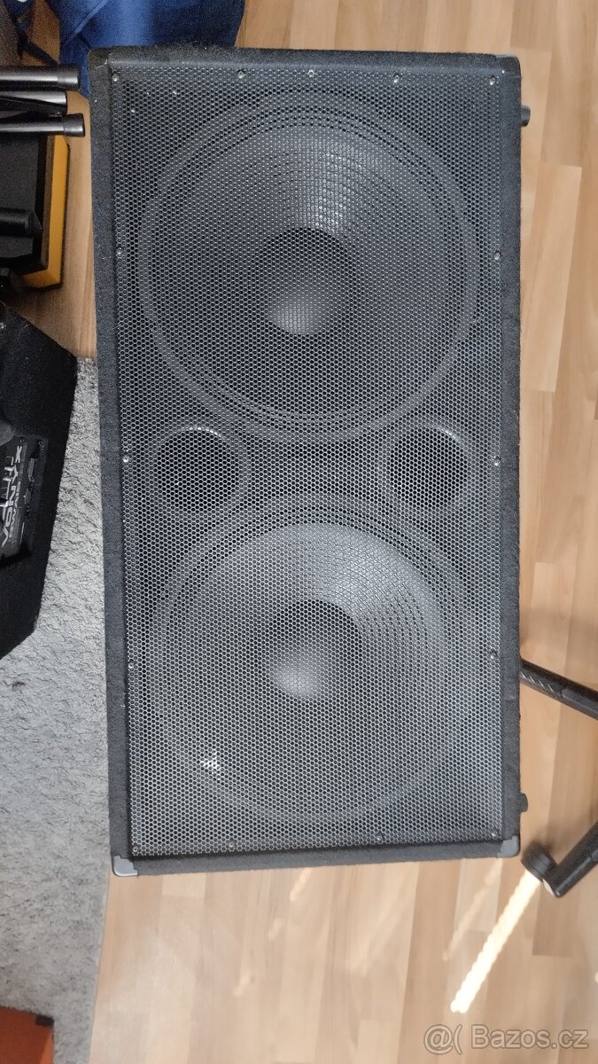 Omnitronic BX-2550 Pasivní subwoofer