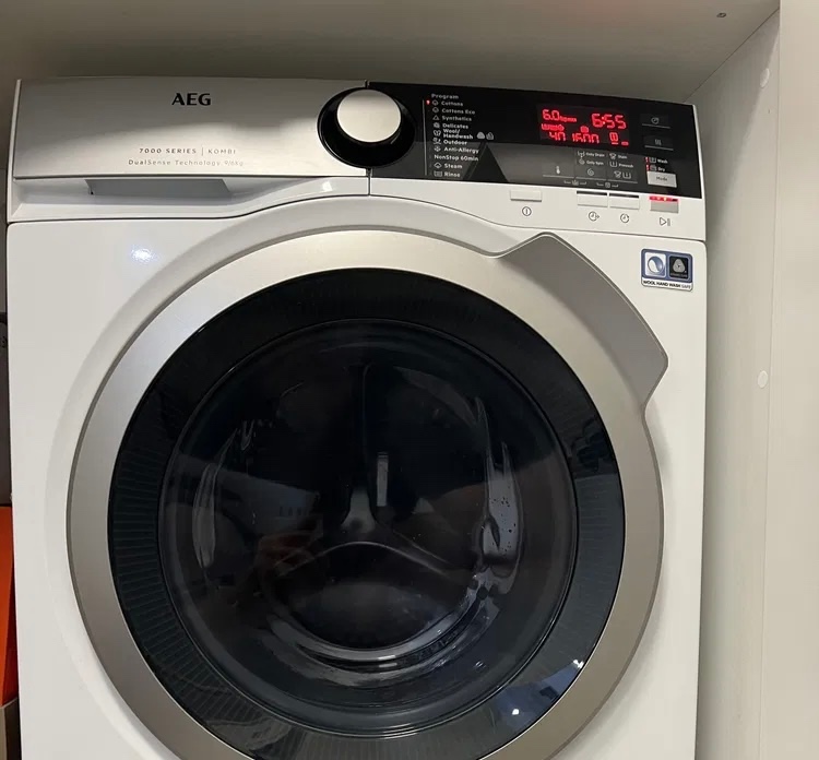 Aeg PARNÍ pračka se sušičkou kombi 9/6kg,dualsense, pc 24000