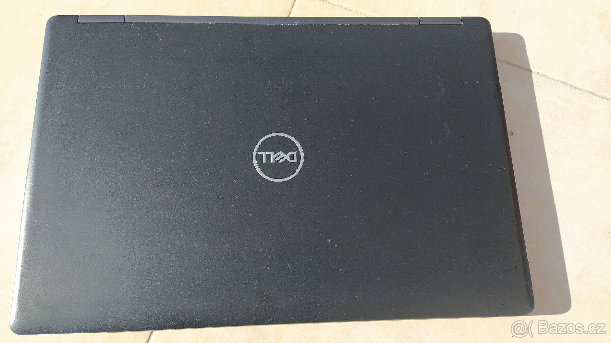 Dell Latitude 5590 - i5, 8GB RAM, SSD 256GB