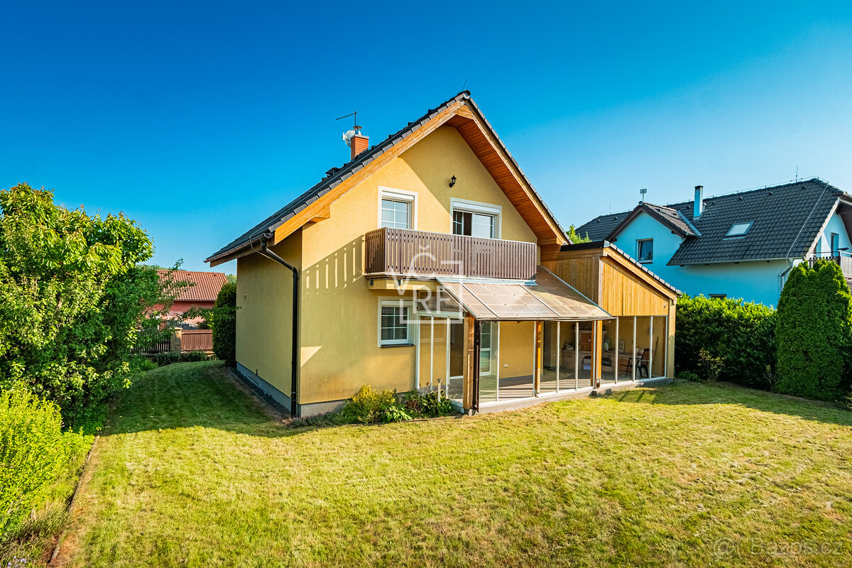 Rodinný dům 4+kk v obci Postřižín v okrese Mělník