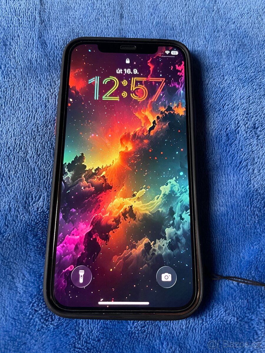 Apple iPhone 12 Pro 128GB Gold, Stav A / Nová baterie /