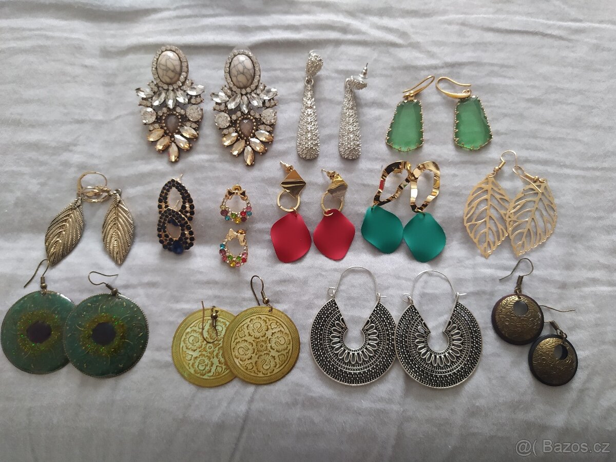 Naušnice - bižuterie