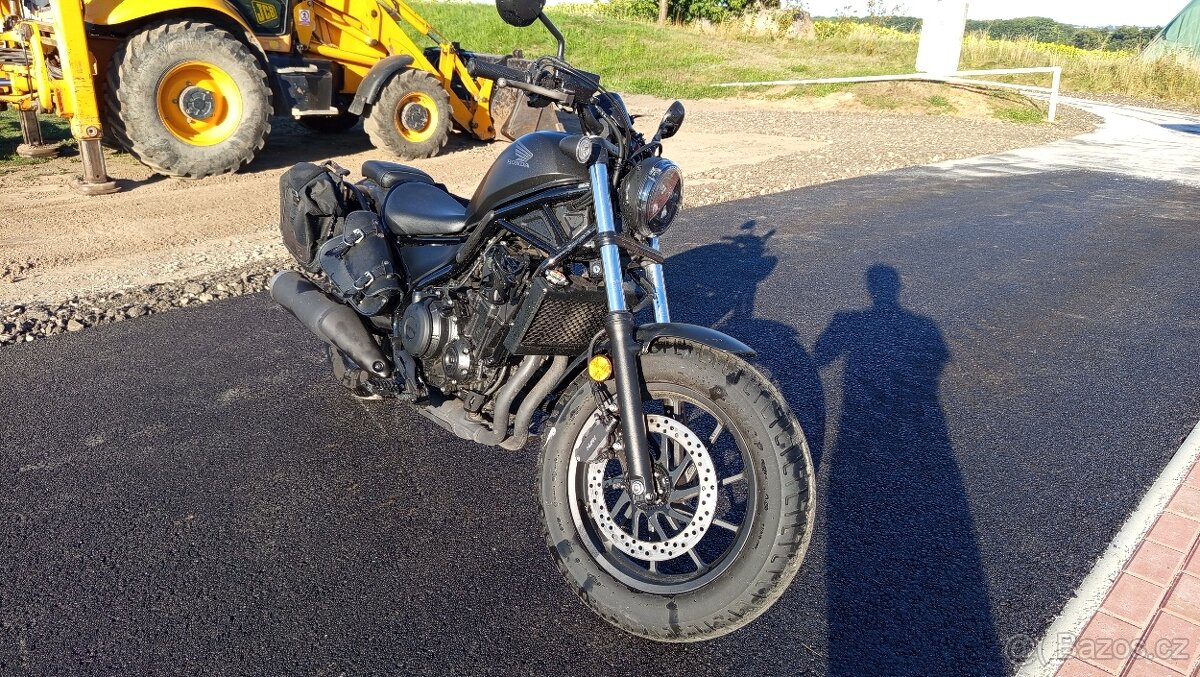 Honda rebel 500 ABS (1737km)