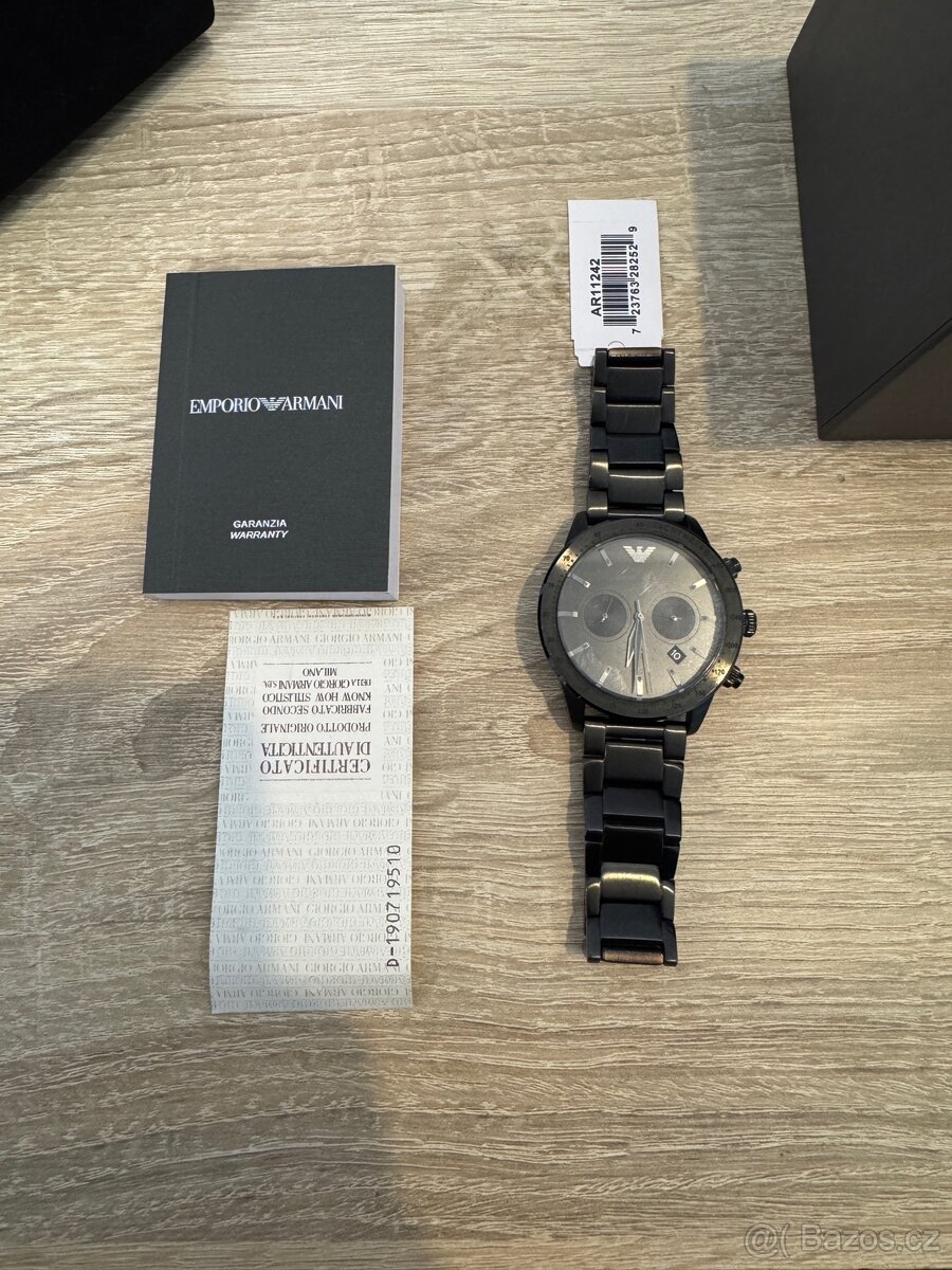 PRODÁM HODINKY Emporio Armani – jako nové