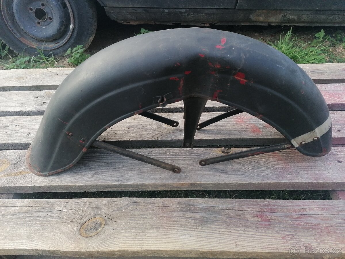 Predný blatník na Jawa, CZ, 175, 150, 125