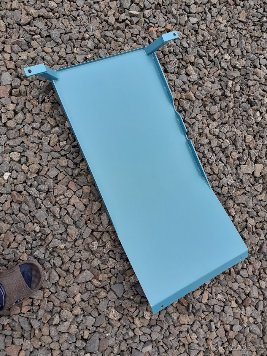 Plech pod motor Felicia