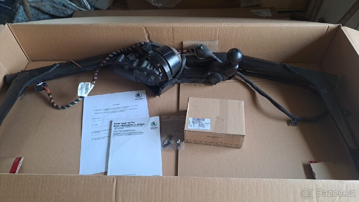 Prodám kompletní sadu tažného zařízení na Škoda Kamiq vč.Řj