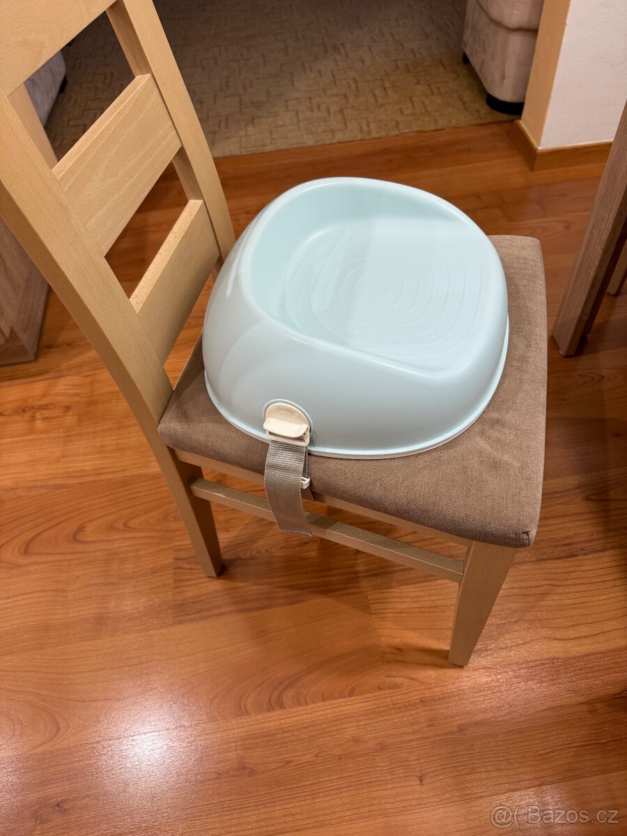BABYBJORN podsedák na židli – modrý, pro děti 3–10 let