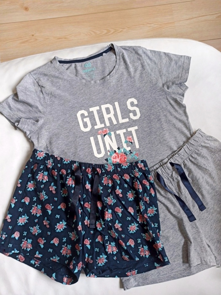 dívčí pyžamový set