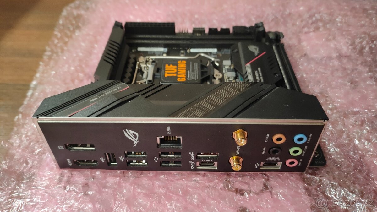 ASUS ROG STRIX B560-I GAMING WIFI