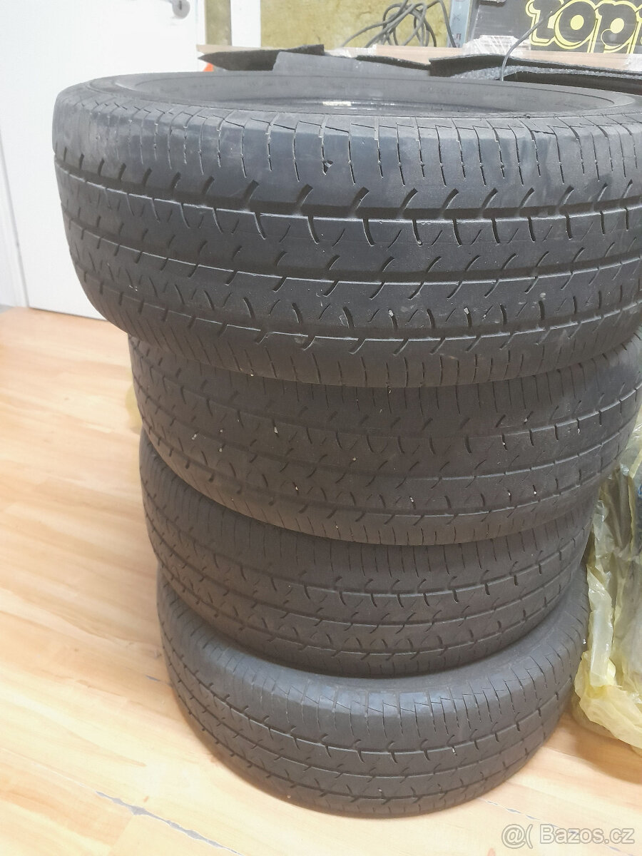 pneumatiky Ford Transit