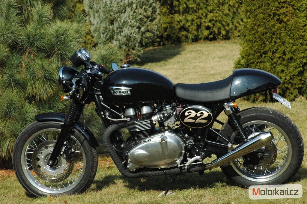 Triumph Thruxton 900 EFI
