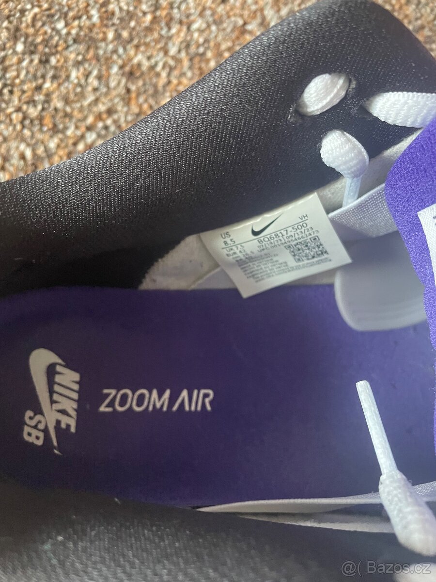 Nike dunk sb court purple