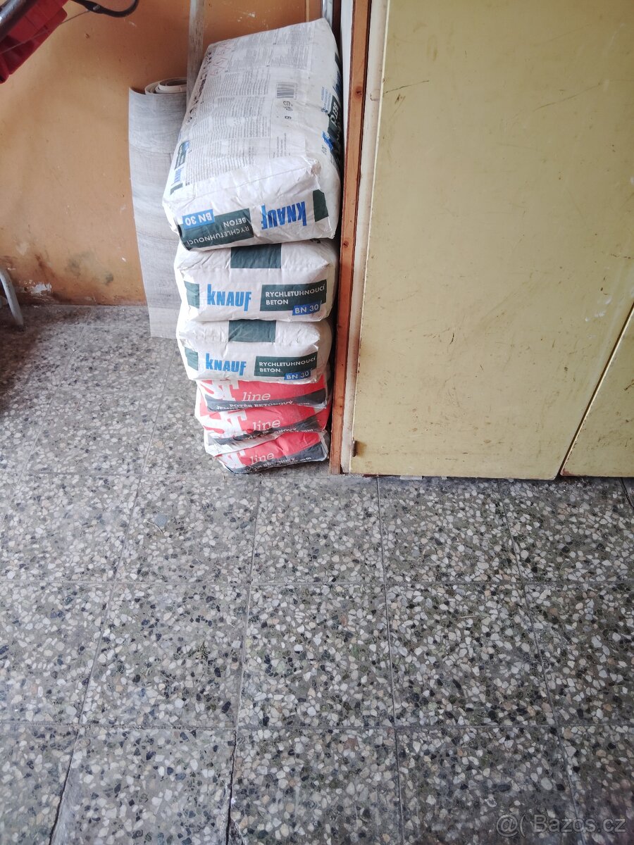 Prodám beton