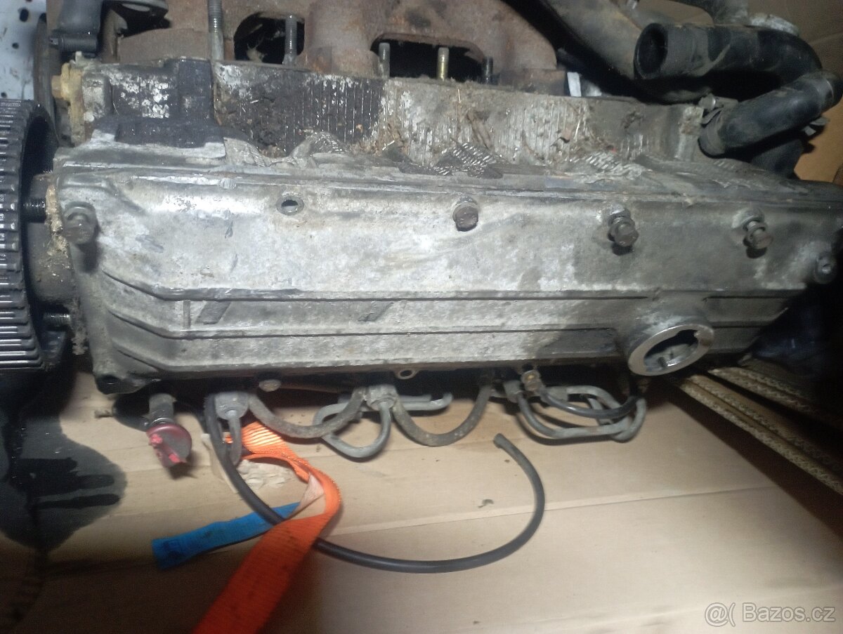 Fiat 1.9D - motor obsah 1929 ccm - hlava + spodek