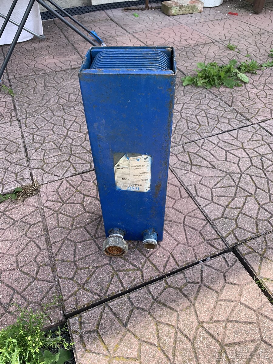 Deskový výměník