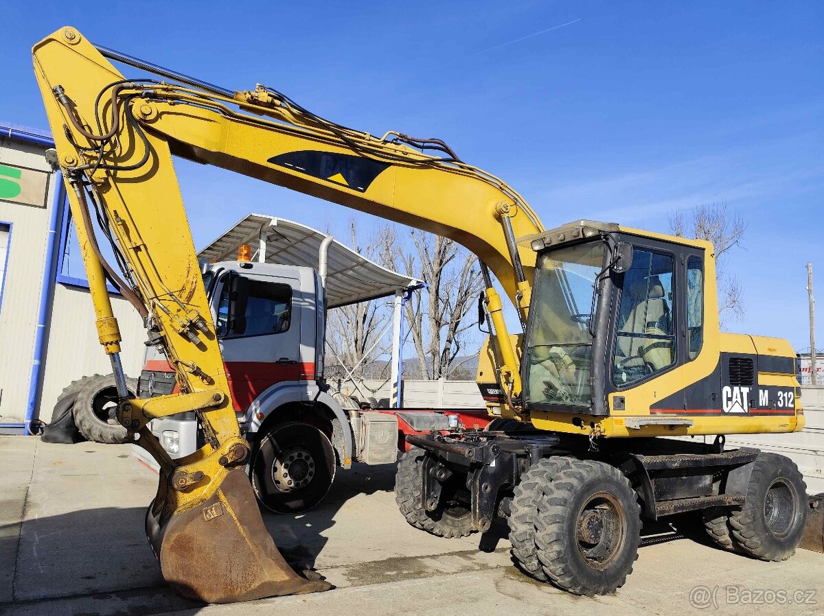 Predám kolesový Bager CATERPILLAR M 312