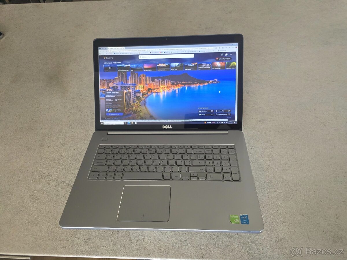 Notebook 17" Dell Inspiron 7737 stříbrný