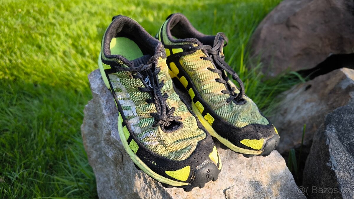 Inov-8 X-TALON 212 classic kids (37)