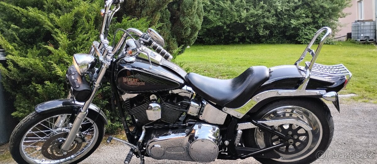 Harley Davidson softail custom FXSTC