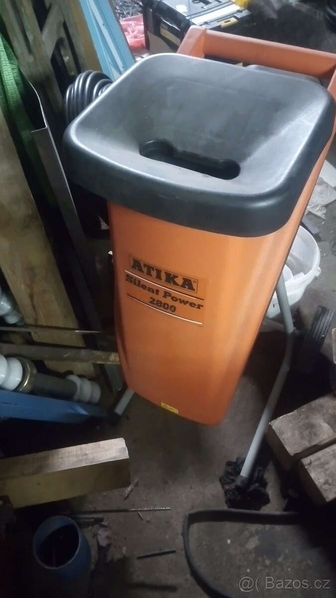 Prodám zahradní drtič větví