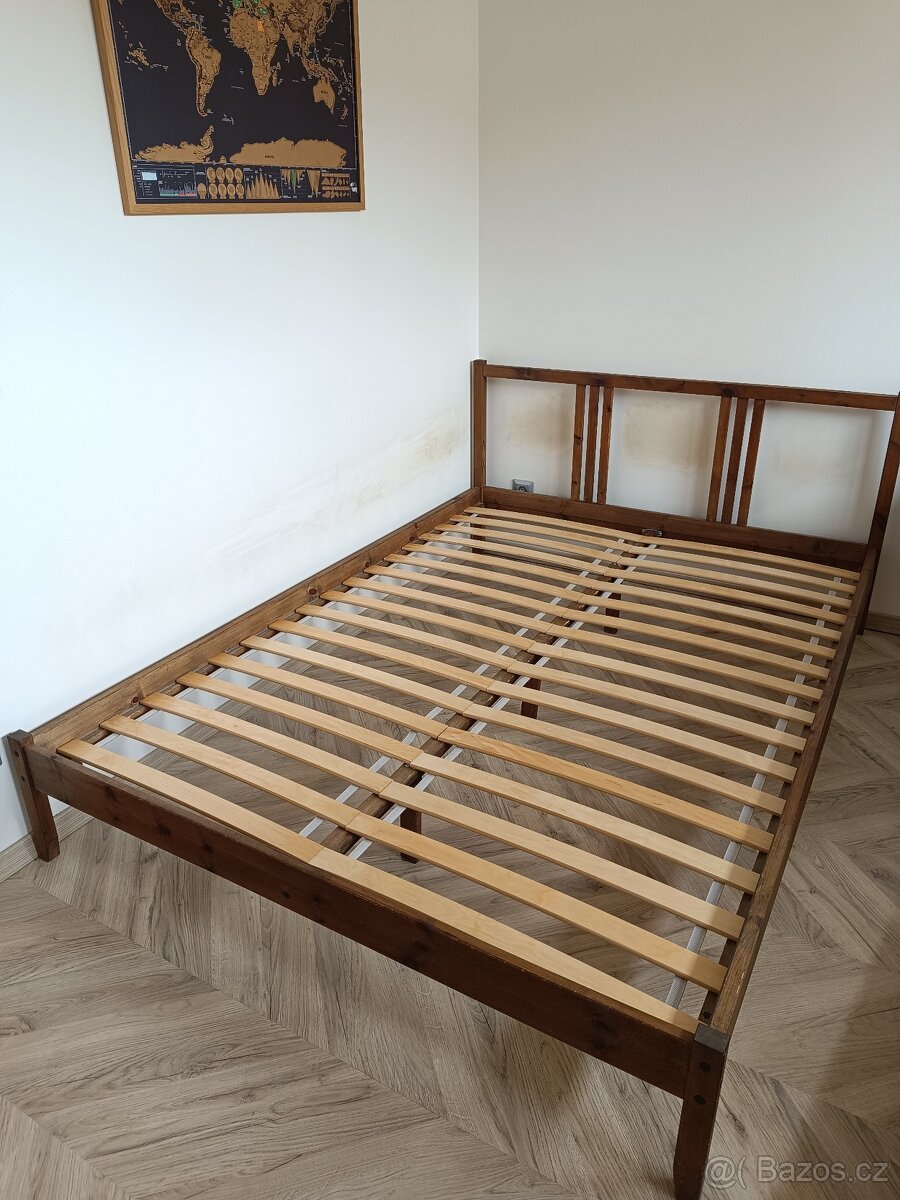 Rám postele, rošty a matrace