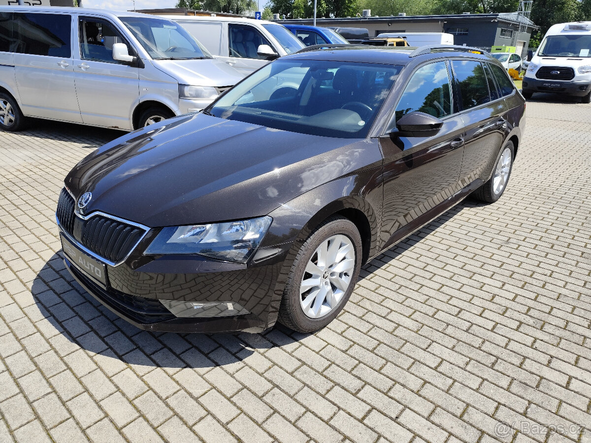 Škoda Superb 1,4TSI 92KW 2xKOLA TOP KM GARANCE 2017/10 SERVI