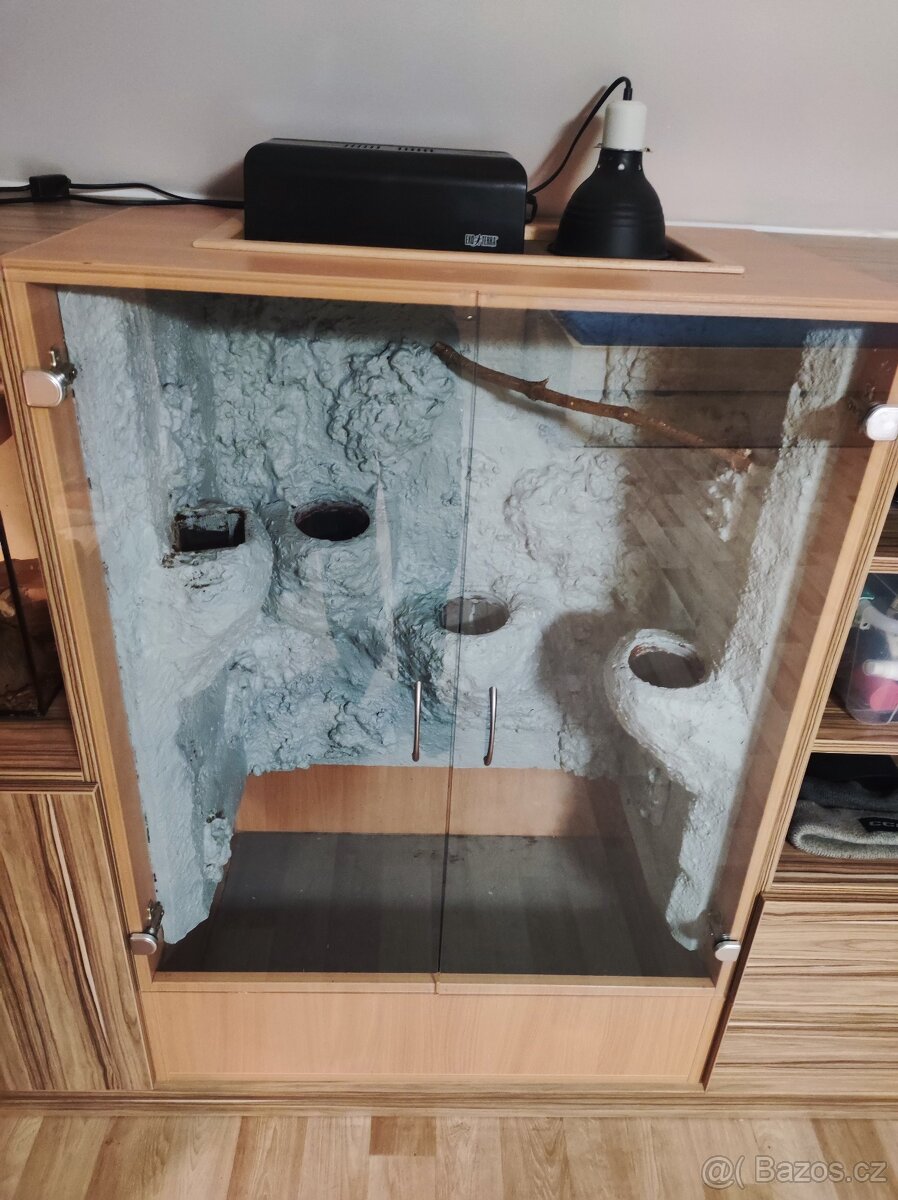 Terárium pro chameleona