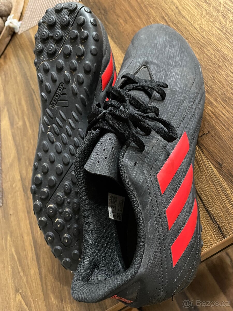 Adidas turfy vel. 46