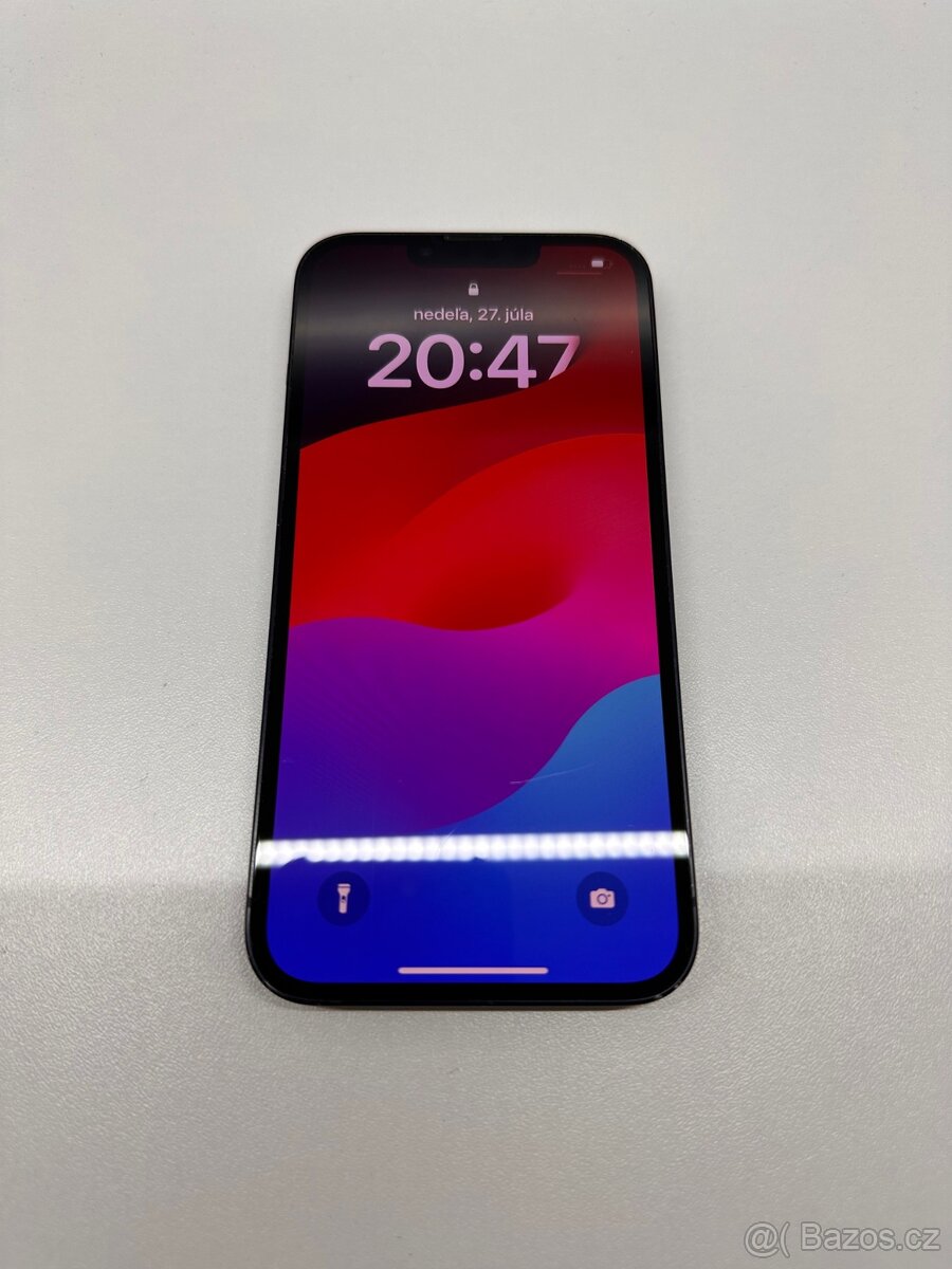 iPhone 13 128 GB tmavě modrý