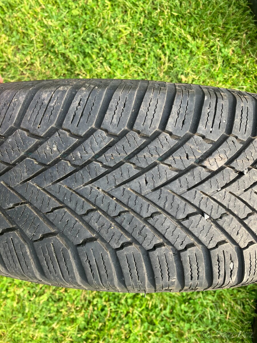 VW 6Jx15 H2 ET47 s pneu 195/65 R15 T