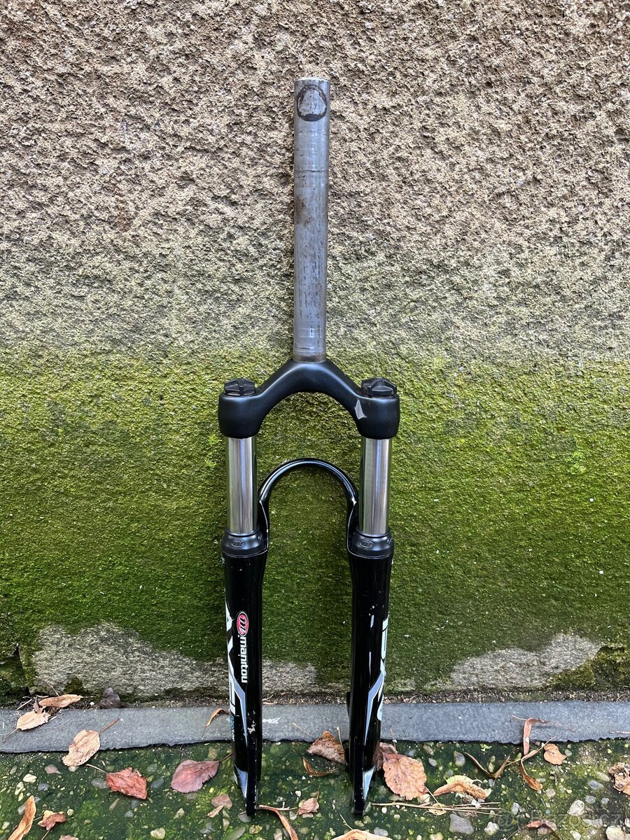 Odpružena vidlice Manitou Axel Elite 26"