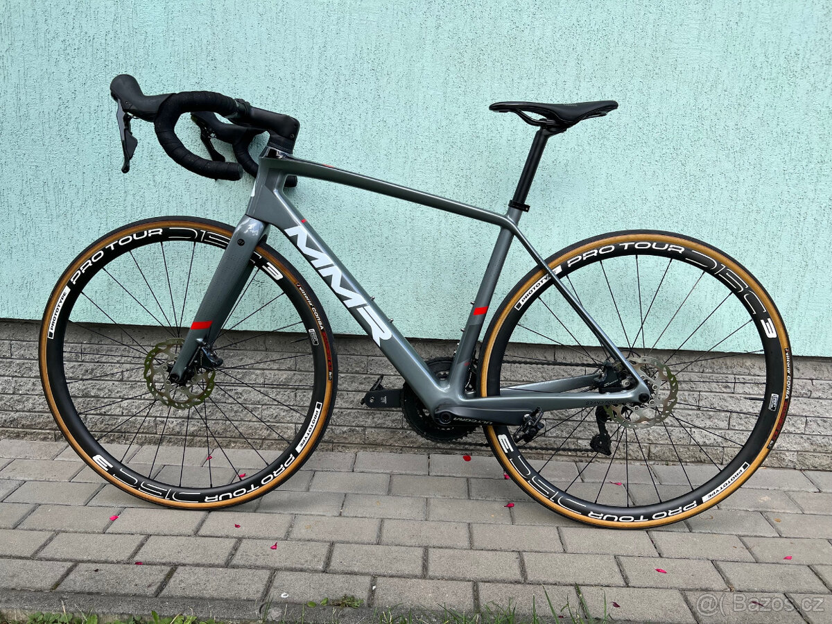 Prodám MMR Grand Tour, vel. M (S), karbon, karbon kola Proto