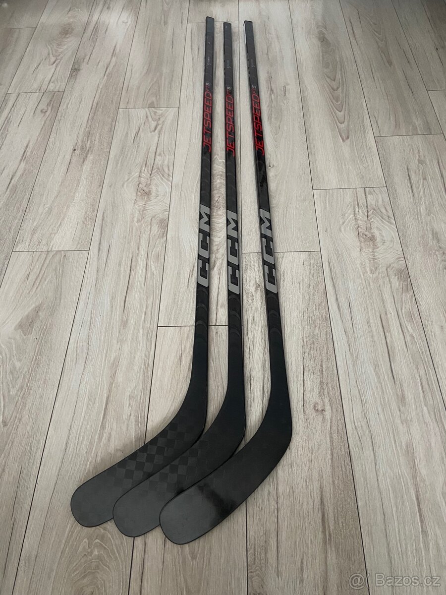 Hokejka CCM Jetspeed FT5 70/85flex levá ZÁRUKA