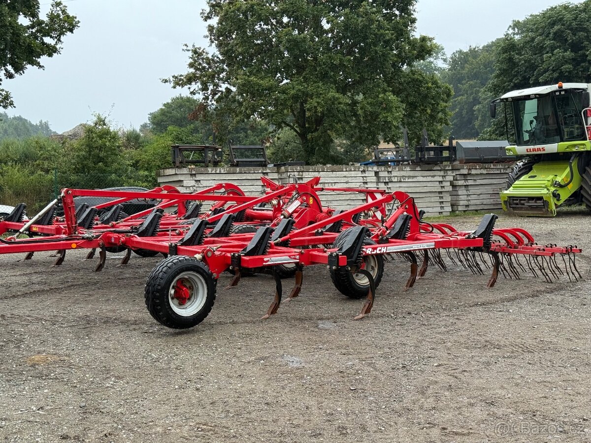 Bez orební Kypříc Horsch Terrano 8 FG zaber 8m