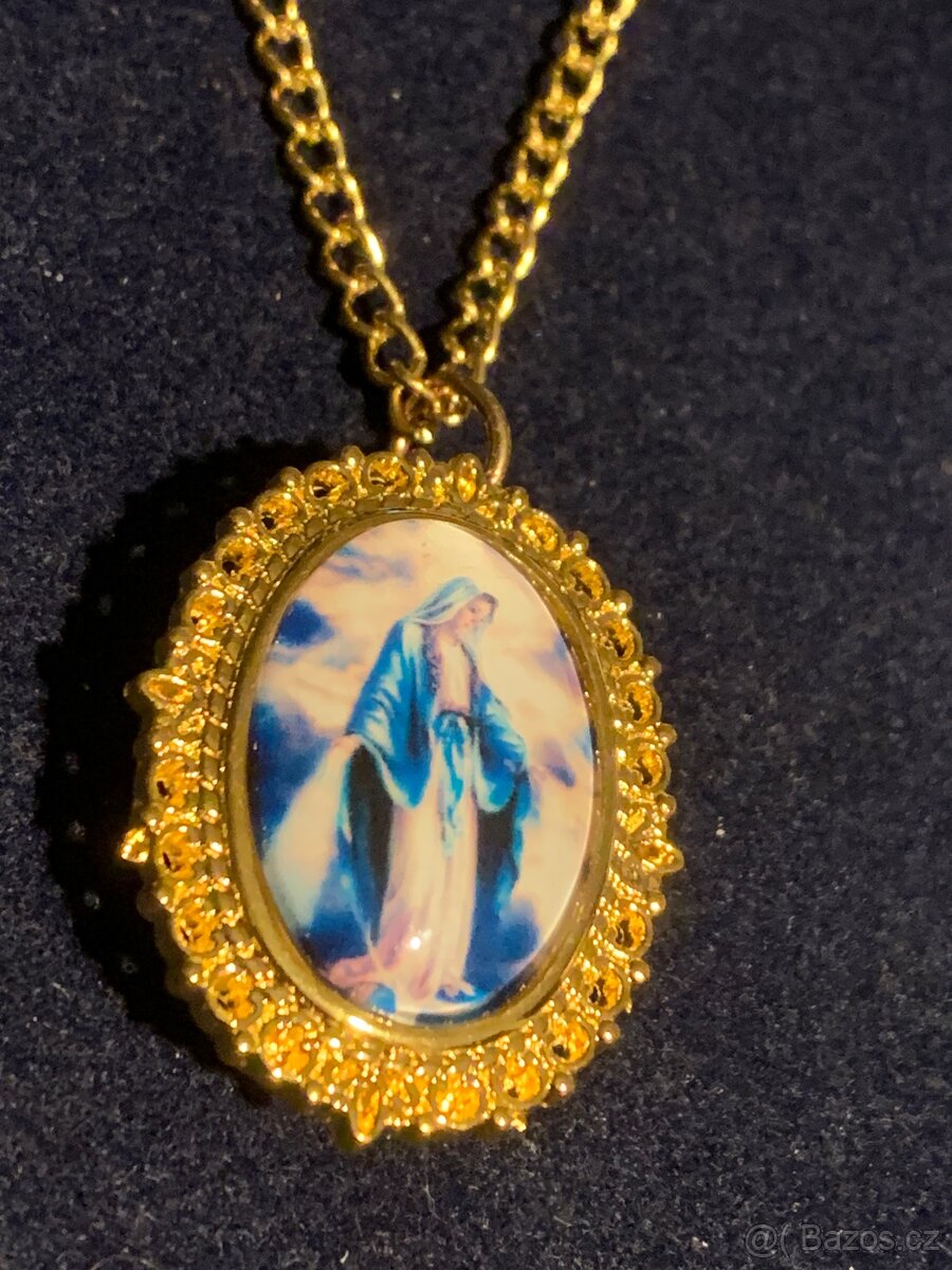 přívěs s hodinkami