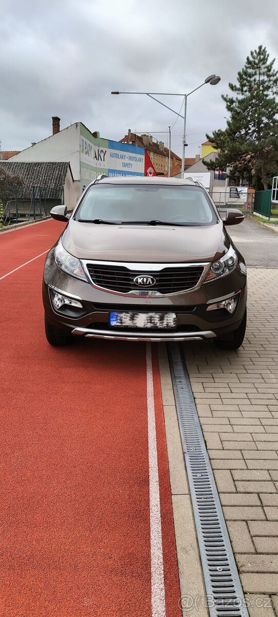 Prodám Kia Sportage 1.6 GDI 99 kW – TOP STAV