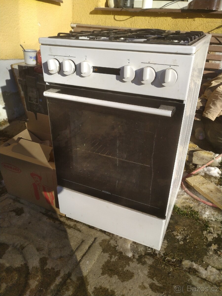 Kombinovaný sporák Mora