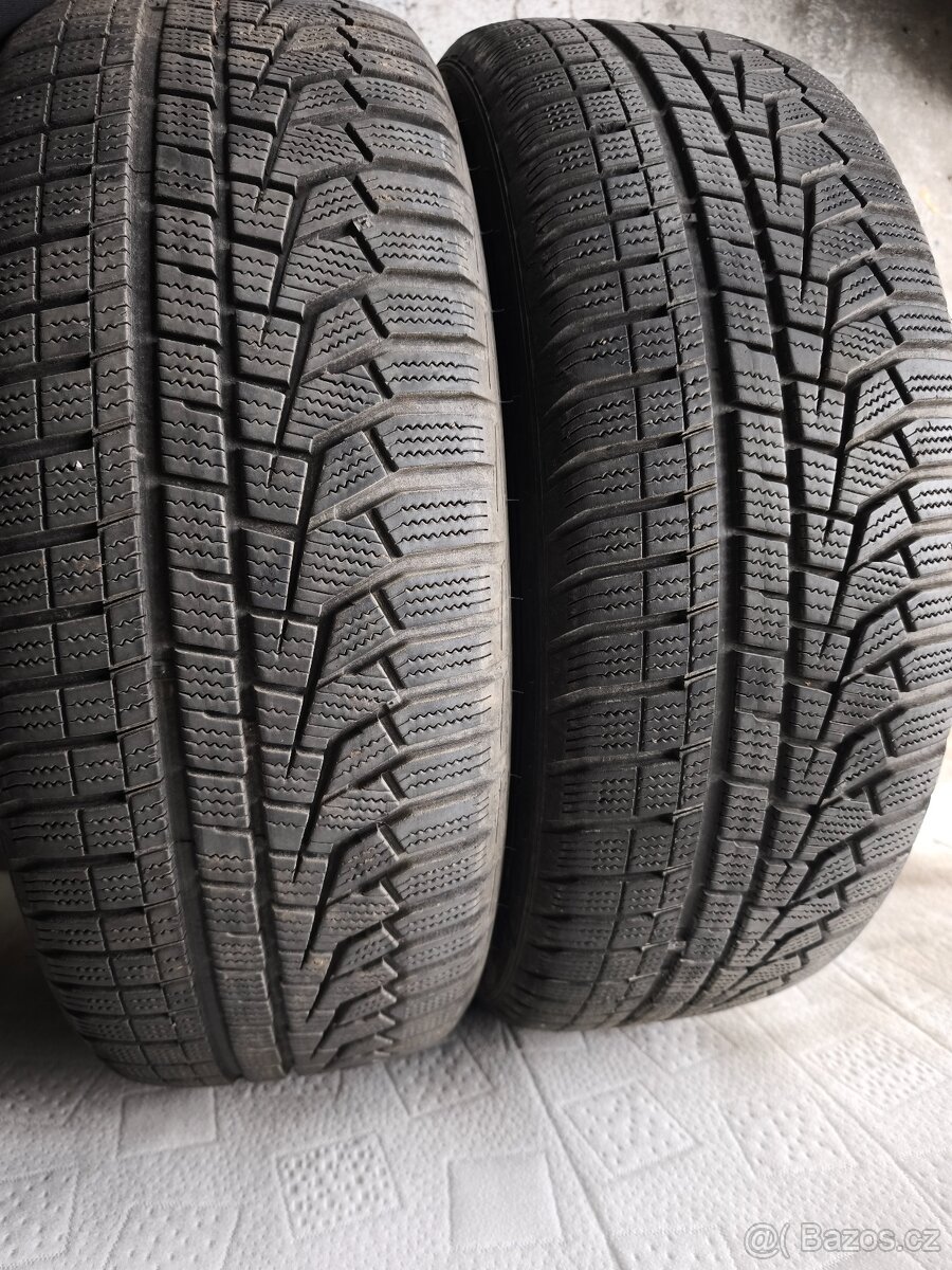 225/60 r18 zimní pneumatiky Hankook na SUV