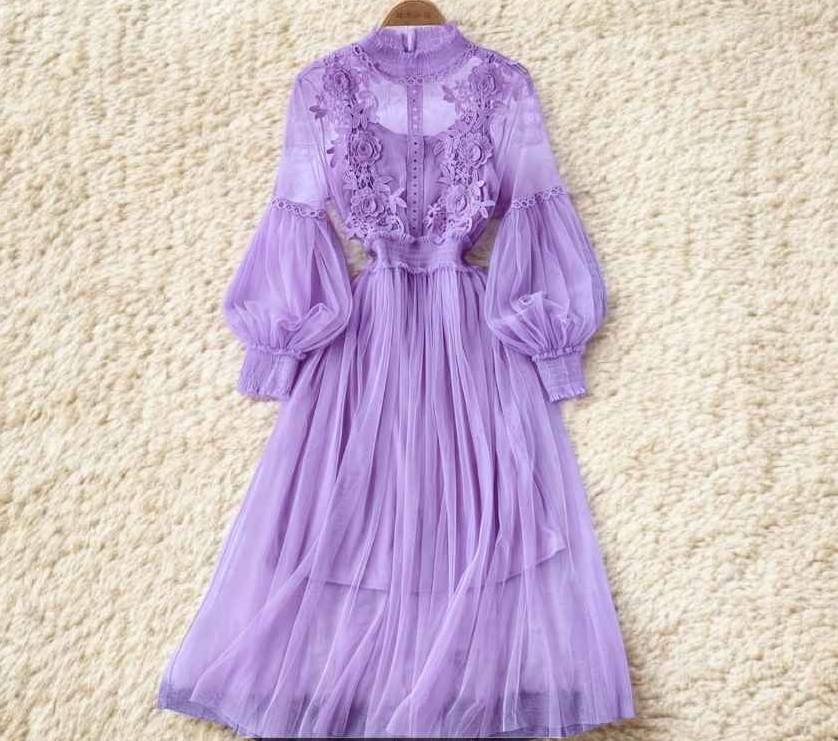 Nádherné nové šatičky