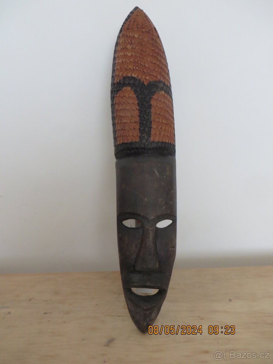 Original africká maska z roku 1970