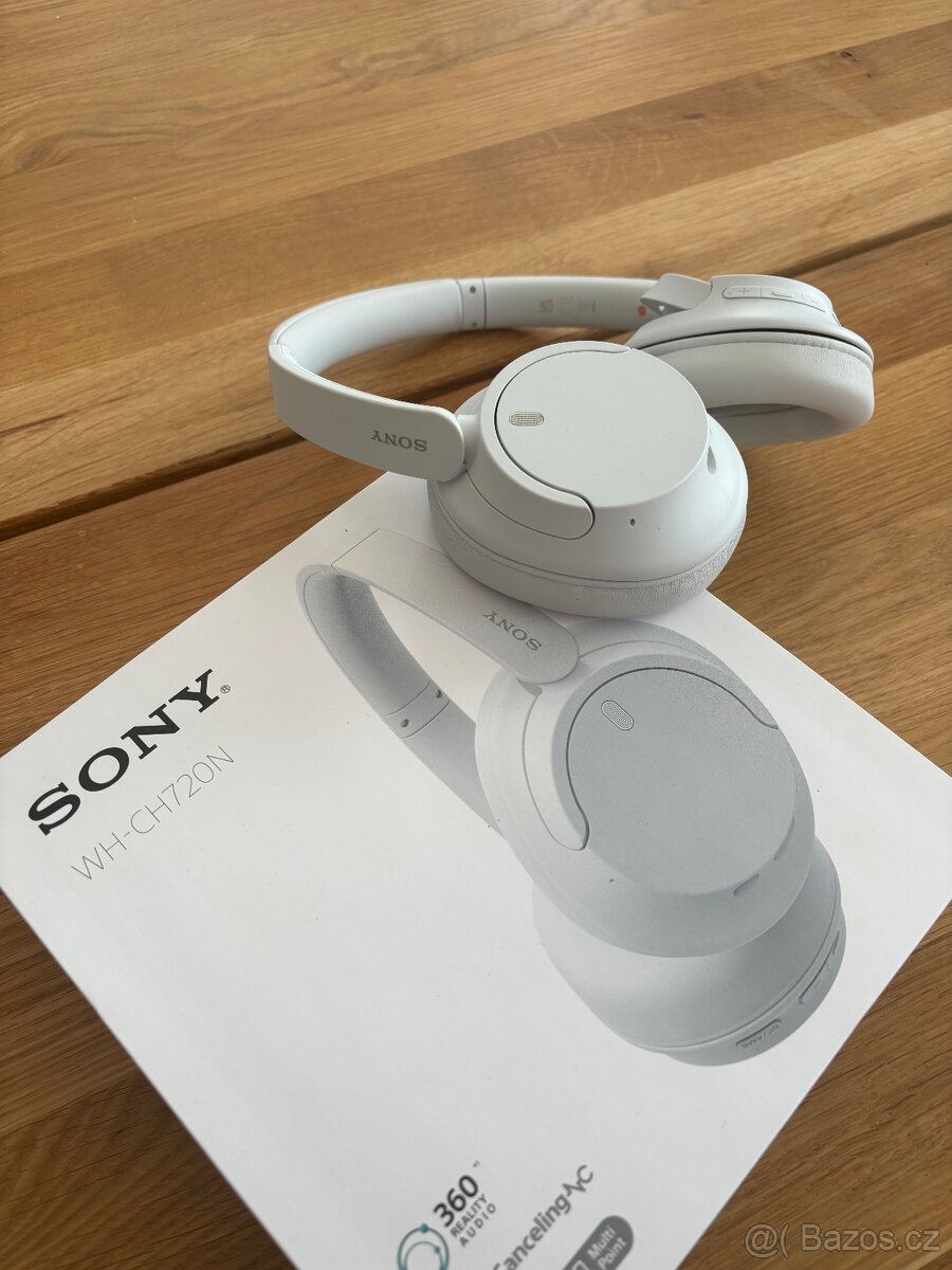 Sluchátka Sony WH-CH720N