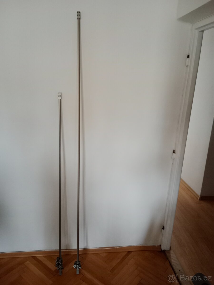 Kovové nerezové garnýže