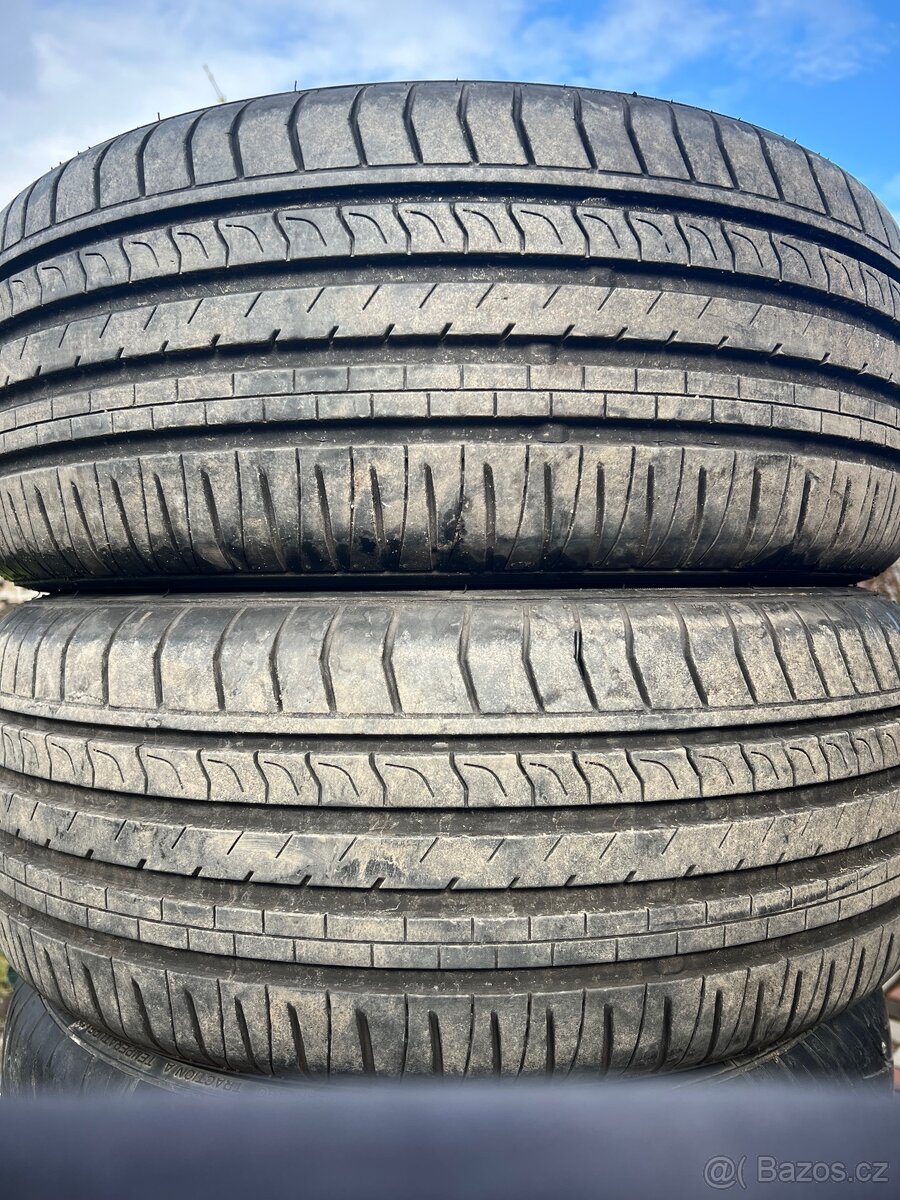 205/55R16 Tomket Evo